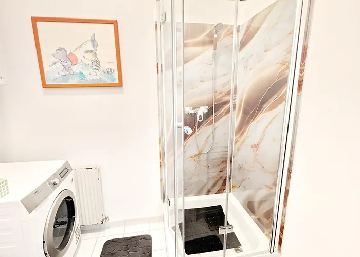 Cozy Next To Lugner Gb4 Viena